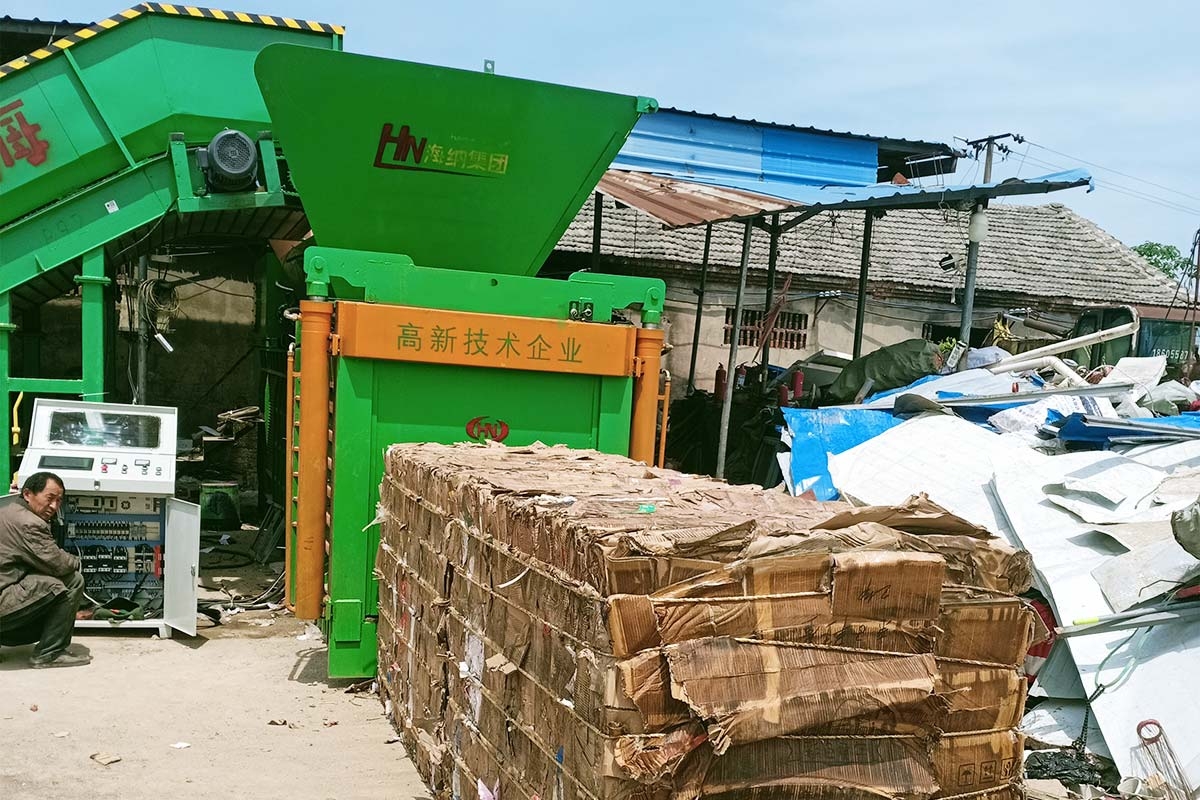 廢紙打包機的組成結(jié)構